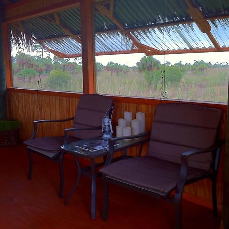 Everglades Chickee Cottage & Bungalow - Ochopee Екстериор снимка